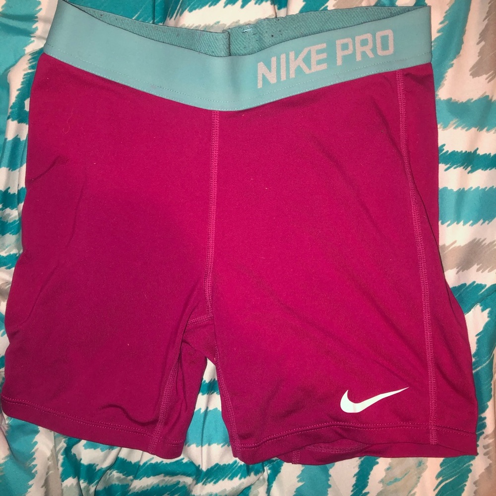 Girls Nike Pro!